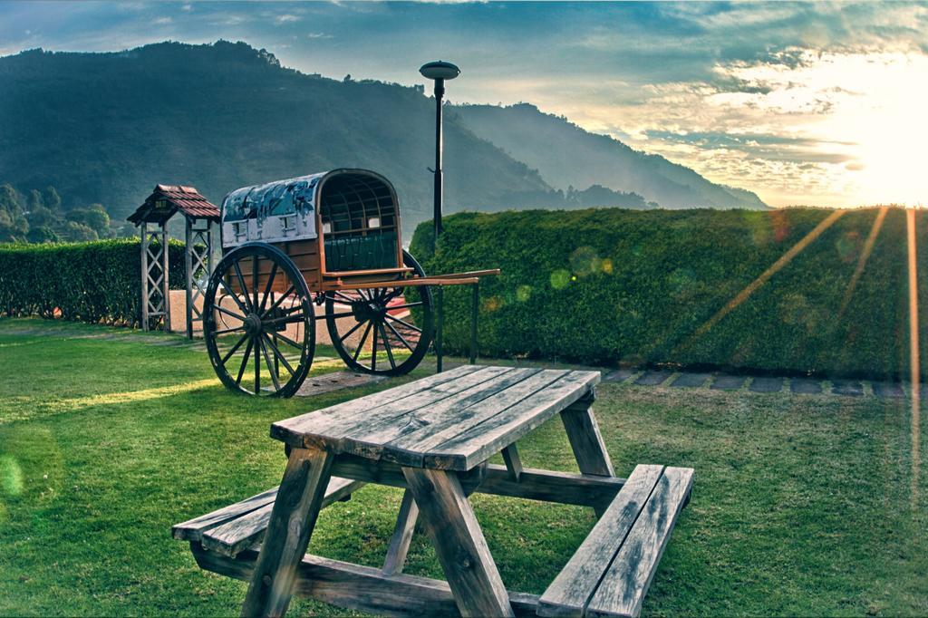 Green Pastures - A Hill Country Resort โกไดกานัล ภายนอก รูปภาพ